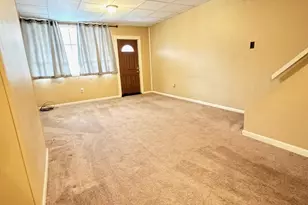 226 W Ridge St, Coaldale, PA 18218 - Photo 7