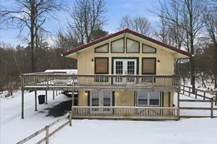 401 Clearview Dr, Long Pond, PA 18334 - Photo 5