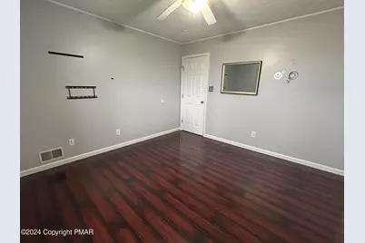  204 Bittenbender Drive, Saylorsburg, PA 18353 - Photo 11
