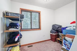 3176 Bluebird Dr, Bushkill, PA 18324 - Photo 39