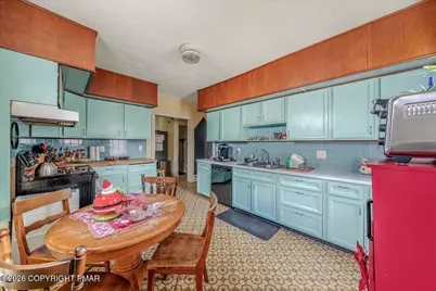  136 Saint George Street, Lewisburg, PA 17837 - Photo 13