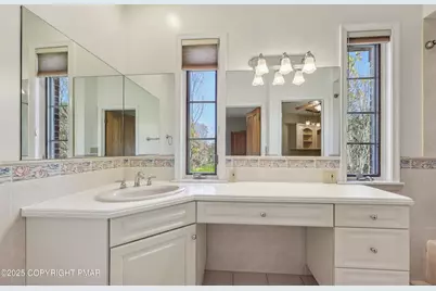  441 Hidden Lake Drive, East Stroudsburg, PA 18302 - Photo 27