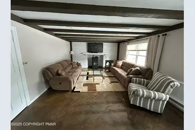  352 Route 390, Cresco, PA 18326 - Photo 7