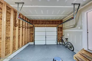 1013 Bear Swamp Rd, East Stroudsburg, PA 18302 - Photo 45