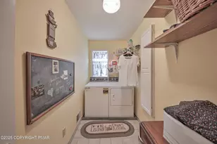 319 W Windsor Rd, Saylorsburg, PA 18353 - Photo 25