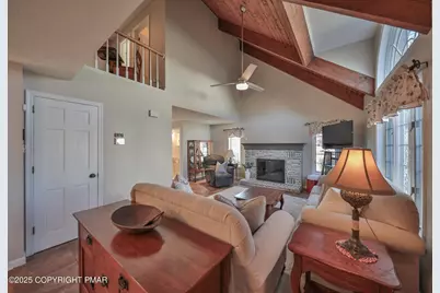  319 W Windsor Road, Saylorsburg, PA 18353 - Photo 11