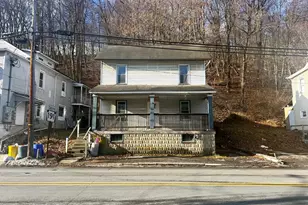 516 S 1st St, Bangor, PA 18013 - Photo 1