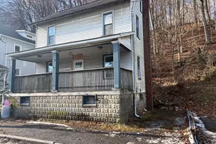 516 S 1st St, Bangor, PA 18013 - Photo 23