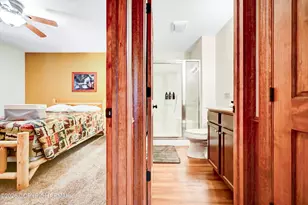 136 Pineknoll Dr, Lake Harmony, PA 18624 - Photo 59