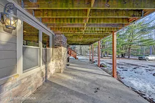 136 Pineknoll Dr, Lake Harmony, PA 18624 - Photo 93