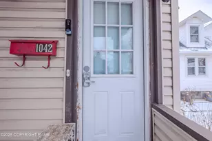 1042 Taylor Ave, Scranton, PA 18510 - Photo 9