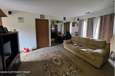  503 English Court, Bushkill, PA 18324 - Photo 5