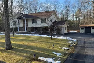 337 Irish Ln, Stroudsburg, PA 18360 - Photo 3