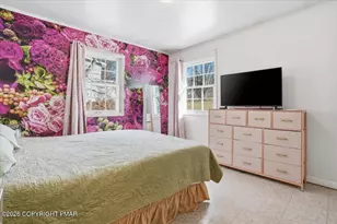 140 Louise Ln, Bartonsville, PA 18321 - Photo 19