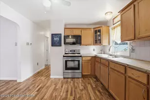 140 Louise Ln, Bartonsville, PA 18321 - Photo 11