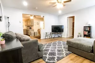 36 Main St, Delaware Water Gap, PA 18327 - Photo 11