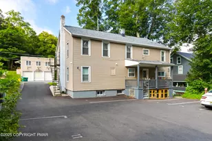 36 Main St, Delaware Water Gap, PA 18327 - Photo 5