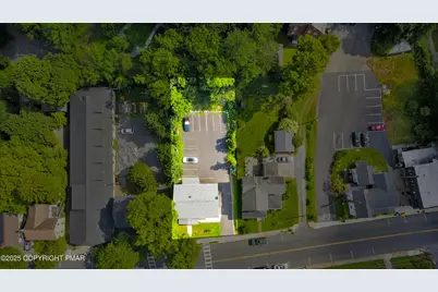  36 Main Street, Delaware Water Gap, PA 18327 - Photo 3