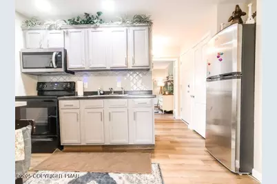  36 Main Street, Delaware Water Gap, PA 18327 - Photo 19