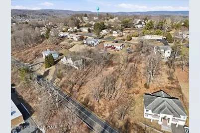  516 Edgemont Road, Stroudsburg, PA 18360 - Photo 9