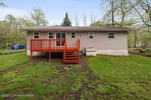 1918 Horseshoe Bend, Tobyhanna, PA 18466 - Photo 1