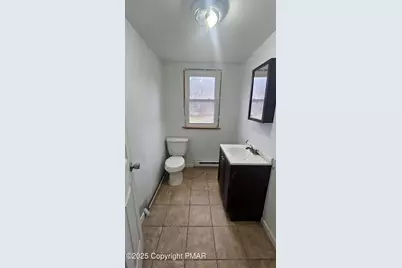  4648 Route 447 Route, Canadensis, PA 18325 - Photo 9