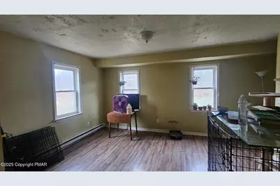  4648 Route 447 Route, Canadensis, PA 18325 - Photo 5