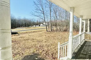 127 Spruce Run Dr, Dingmans Ferry, PA 18328 - Photo 5