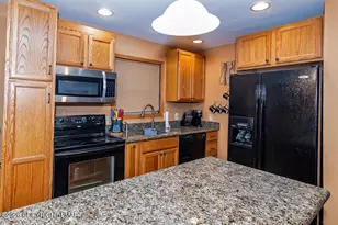 122 Dover Dr, Bushkill, PA 18324 - Photo 13