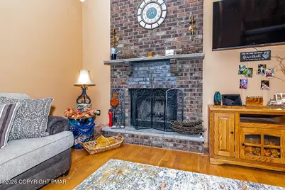  122 Dover Drive, Bushkill, PA 18324 - Photo 7