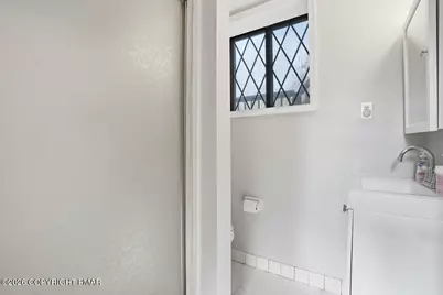  1510 Brook Run Lane, Stroudsburg, PA 18360 - Photo 11