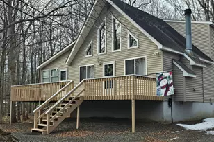 578 Maxatawny Dr, Pocono Lake, PA 18347 - Photo 1