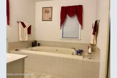  7004 Woodbridge Drive, Bushkill, PA 18324 - Photo 17