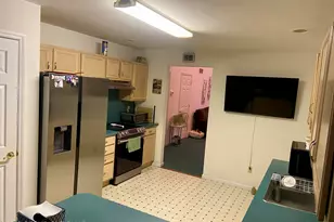 7004 Woodbridge Dr, Bushkill, PA 18324 - Photo 7