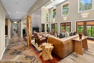 310 Hunters Farm Rd, Henryville, PA 18332 - Photo 9