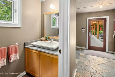  310 Hunters Farm Road, Henryville, PA 18332 - Photo 25