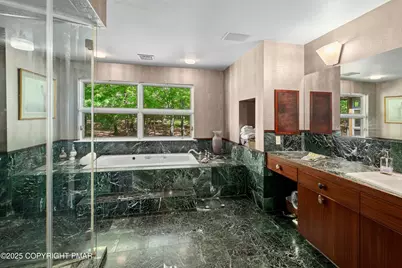  310 Hunters Farm Road, Henryville, PA 18332 - Photo 35