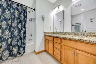 220 Stillwater Dr, Pocono Summit, PA 18346 - Photo 29