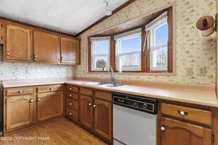 88 Juniper Ct, Bath, PA 18014 - Photo 15