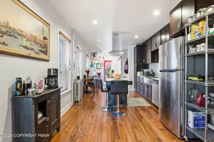 109 W Broadway, Jim Thorpe, PA 18229 - Photo 15