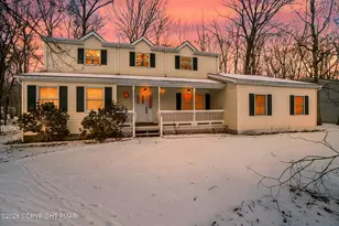 111 Brewster Wy, East Stroudsburg, PA 18301 - Photo 3