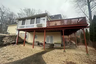 2 Shepard Ct, Delaware Water Gap, PA 18327 - Photo 9