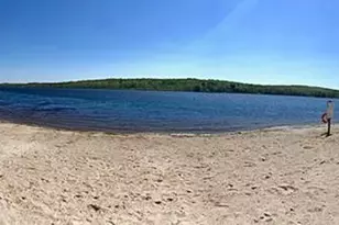 106 3rd St, Gouldsboro, PA 18424 - Photo 17