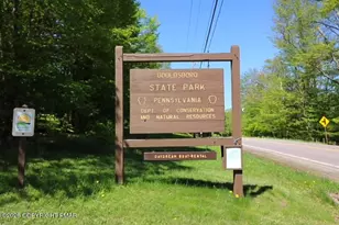 106 3rd St, Gouldsboro, PA 18424 - Photo 13