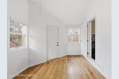  315 Rolling Hills Drive, East Stroudsburg, PA 18302 - Photo 15