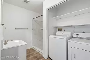 315 Rolling Hills Dr, East Stroudsburg, PA 18302 - Photo 17