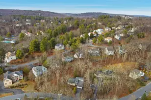 315 Rolling Hills Dr, East Stroudsburg, PA 18302 - Photo 41