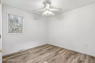 315 Rolling Hills Dr, East Stroudsburg, PA 18302 - Photo 23