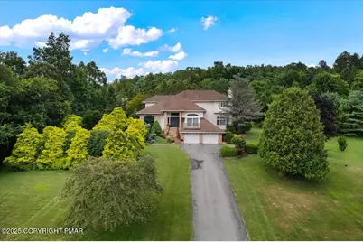  648 Marion Lane, Brodheadsville, PA 18322 - Photo 5