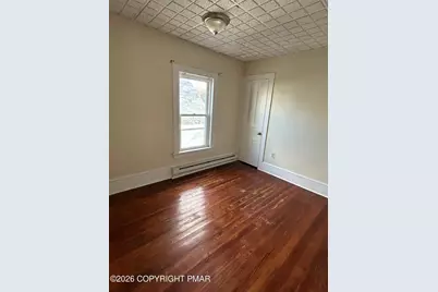  534 N Courtland Street, East Stroudsburg, PA 18301 - Photo 9